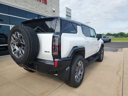 New 2025 GMC Hummer EV 3X w/ LPO, Sport Package image 4
