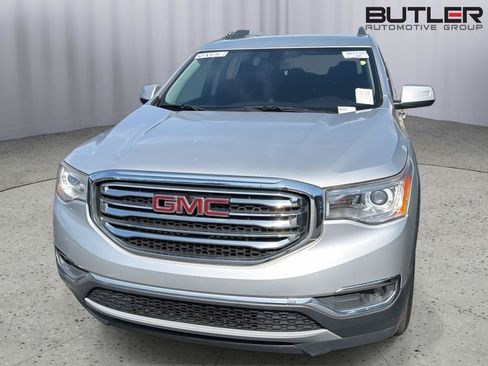 Used 2019 GMC Acadia SLE FWD image 3