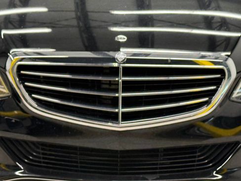 Used 2014 Mercedes-Benz E 350 Sedan w/ Premium 1 Package image 5