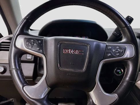 Used 2016 GMC Yukon SLT w/ Open Road Package AWD/4WD image 11