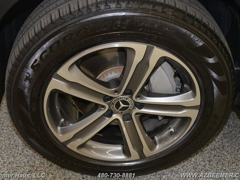 Used 2019 Mercedes-Benz GLC 300 image 43