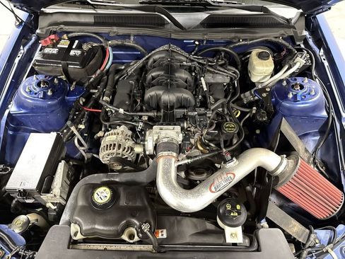 Used 2006 Ford Mustang Convertible image 23