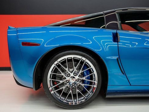 Used 2011 Chevrolet Corvette ZR1 w/ Preferred Equipment Group RWD image 46