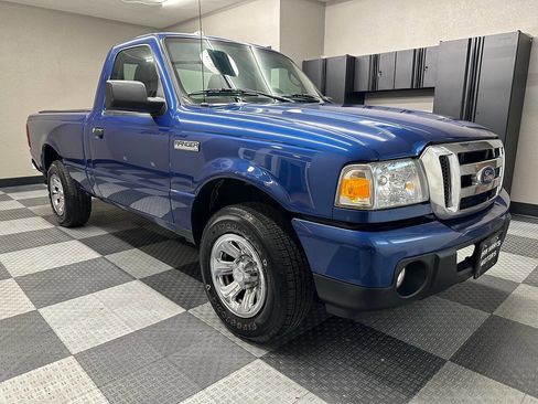 Used 2011 Ford Ranger XLT image 4