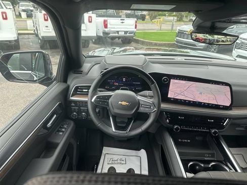 New 2026 Chevrolet Suburban High Country AWD/4WD image 26