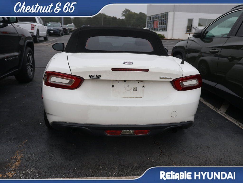 Used 2017 FIAT 124 Spider Classica RWD image 18