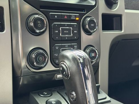 Used 2013 Ford F150 Raptor w/ Luxury Equipment Group image 18