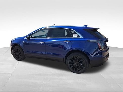 New 2026 Cadillac XT5 Premium Luxury w/ LPO, ONYX Package AWD/4WD image 6