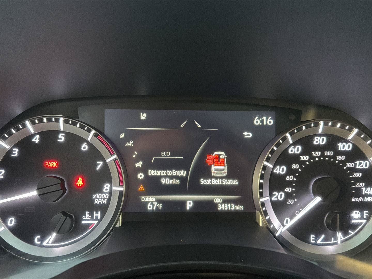 Used 2023 Toyota Highlander XLE FWD image 23