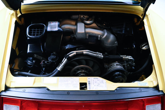 Used 1997 Porsche 911 Carrera RWD image 38