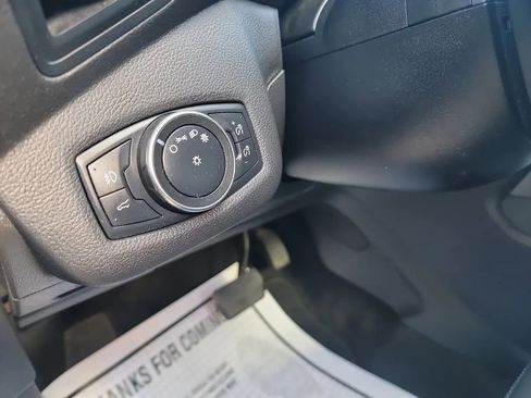 Used 2019 Ford Escape SEL AWD/4WD image 12