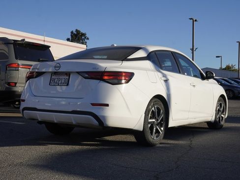 Certified 2024 Nissan Sentra SV image 4