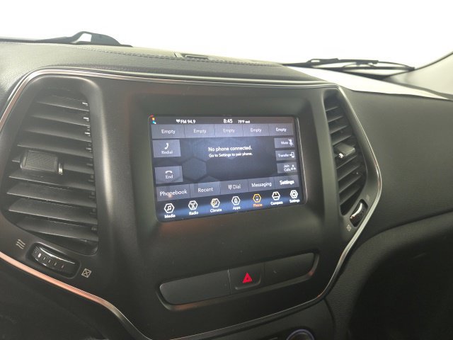 Used 2019 Jeep Cherokee Latitude w/ Popular Appearance Group AWD/4WD image 11