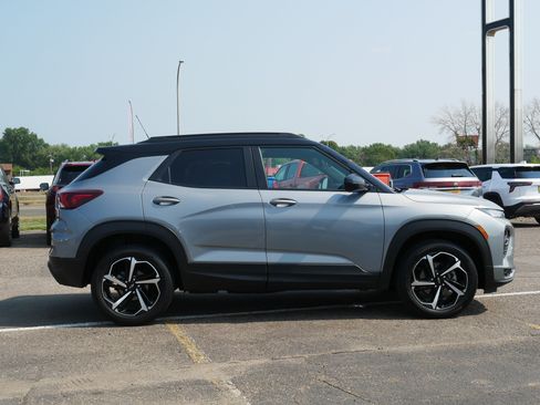 Used 2023 Chevrolet TrailBlazer RS AWD/4WD image 8