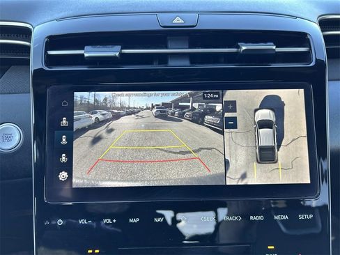 Used 2024 Hyundai Santa Cruz Limited image 30