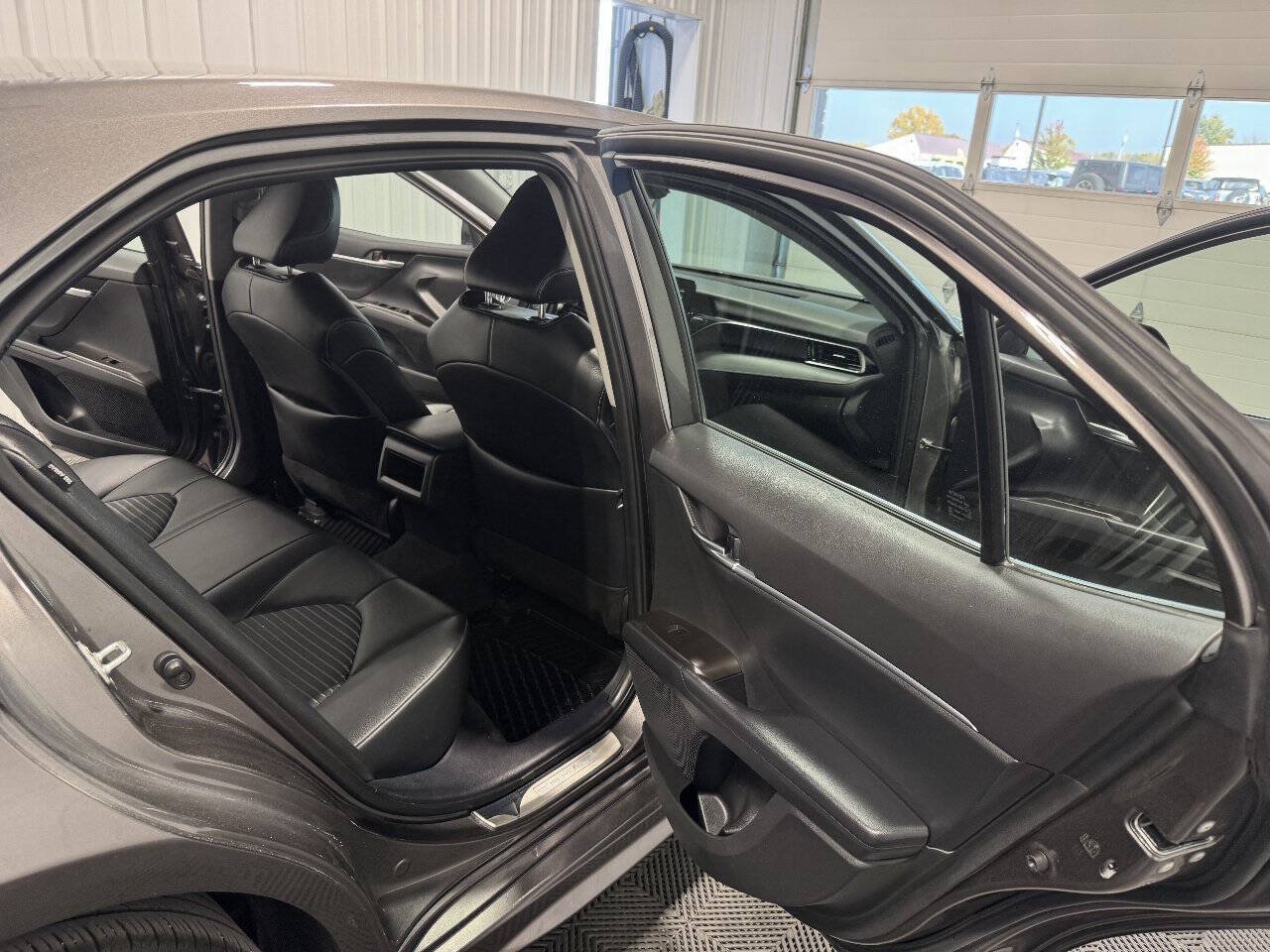 Used 2024 Toyota Camry SE FWD image 20