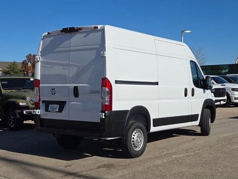 New 2026 RAM ProMaster 1500 w/ Cold Weather Group image 12