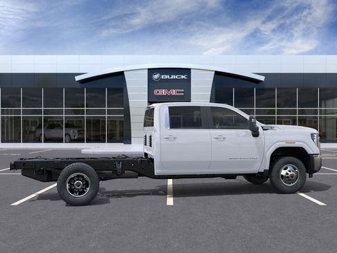 New 2025 GMC Sierra 3500 SLE w/ SLE Convenience Package RWD image 5