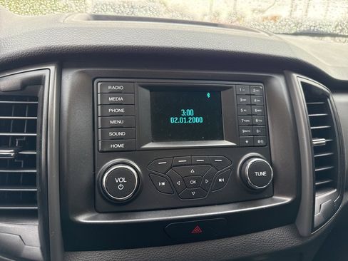 Used 2021 Ford Ranger XL image 16