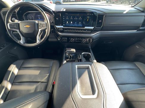 Used 2022 Chevrolet Silverado 1500 LTZ image 7