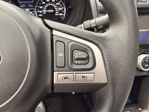 Used 2018 Subaru Forester 2.5i Premium image 24