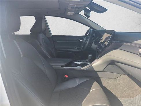 Used 2024 Toyota Camry XSE FWD image 18