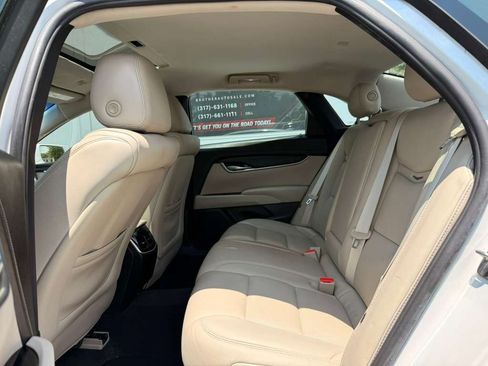 Used 2019 Cadillac XTS FWD image 21