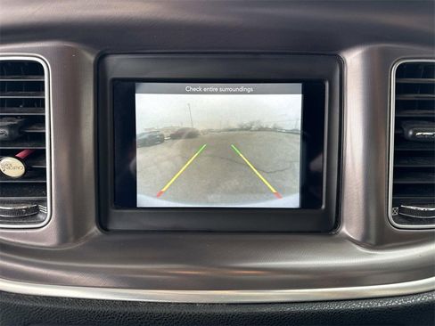 Used 2021 Dodge Charger SXT w/ Leather Interior Group image 17