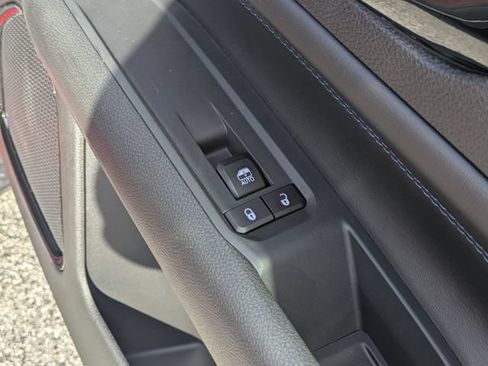 New 2026 Jeep Compass Latitude AWD/4WD image 36