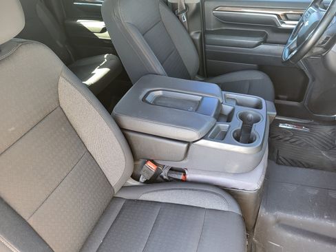 Used 2024 Chevrolet Silverado 2500 LT AWD/4WD image 13