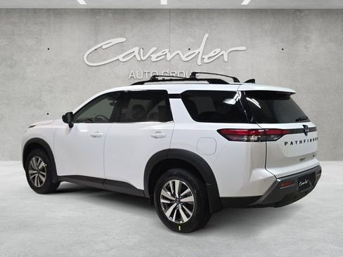 New 2026 Nissan Pathfinder SL image 14