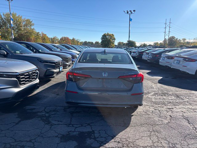Used 2024 Honda Civic Sport image 4