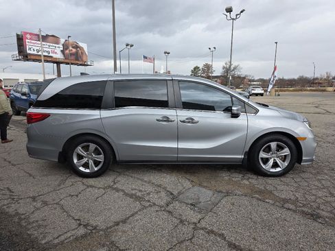 Used 2019 Honda Odyssey EX-L image 4