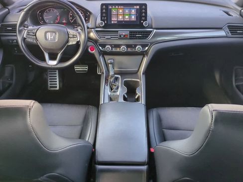 Used 2018 Honda Accord Sport image 14