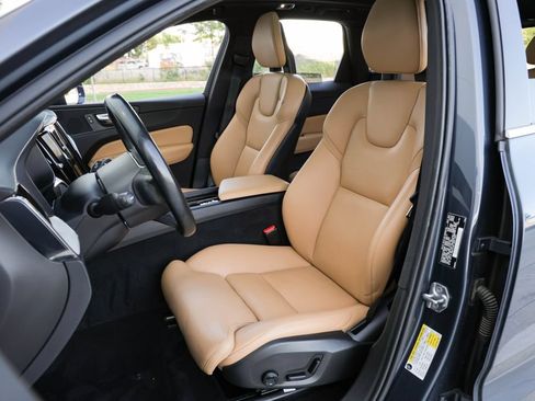 Used 2018 Volvo XC60 T6 Inscription w/ Advanced Package AWD/4WD image 15