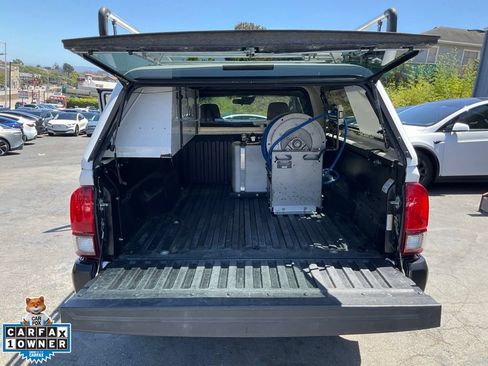 Used 2022 Toyota Tacoma SR RWD image 10