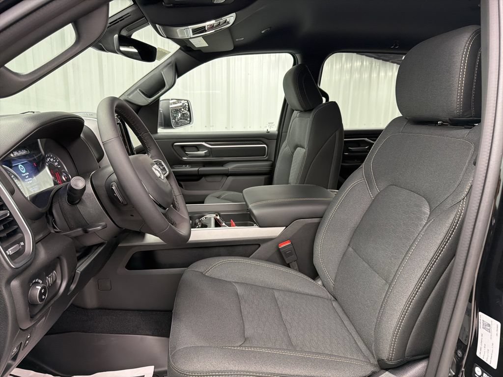 New 2026 RAM 1500 Big Horn AWD/4WD image 14