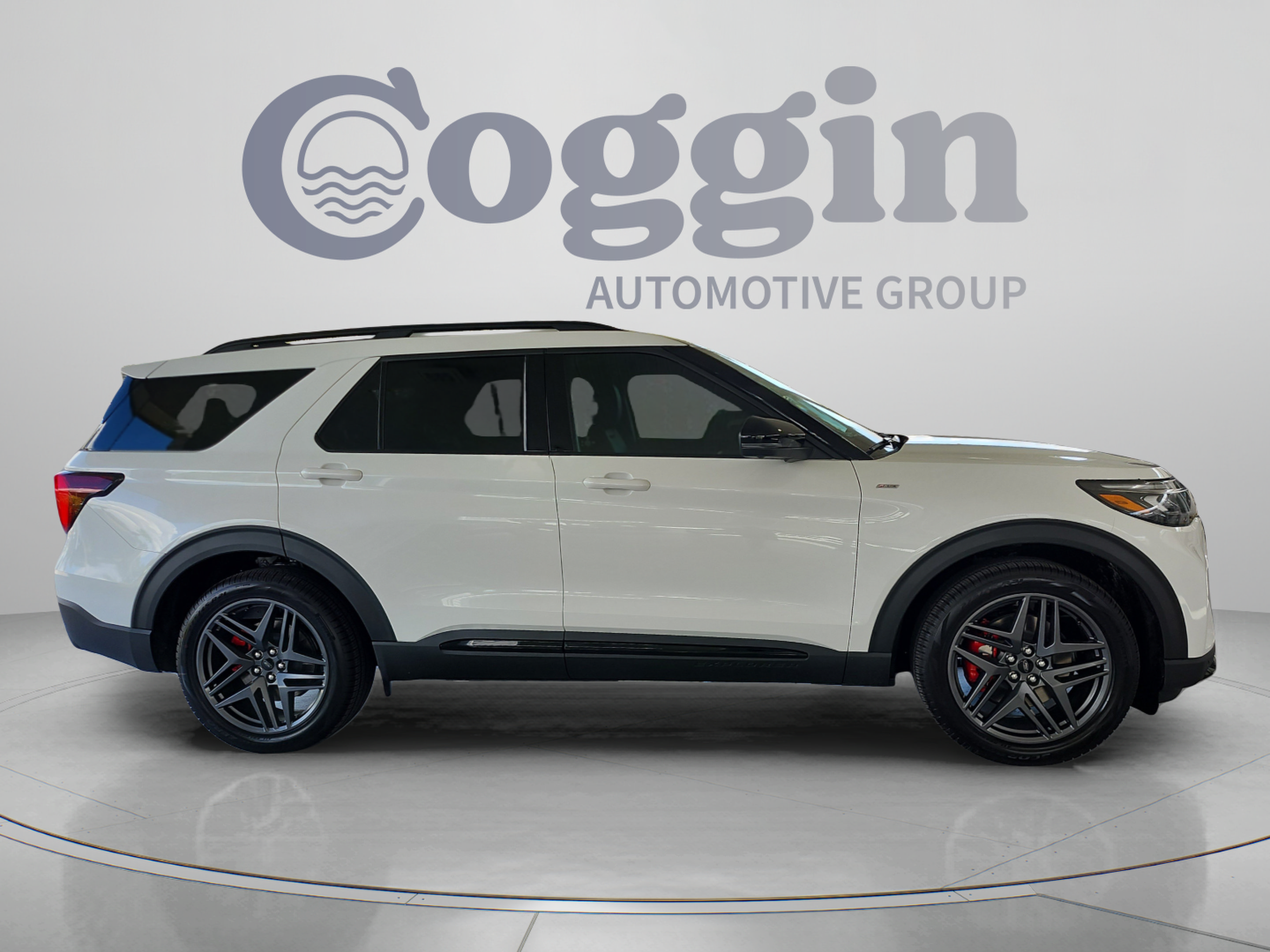 New 2026 Ford Explorer ST-Line w/ ST-Line Street Pack RWD image 6