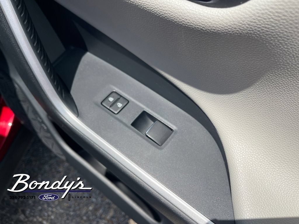 Used 2019 Toyota RAV4 Limited w/ Cold Weather Package FWD image 19