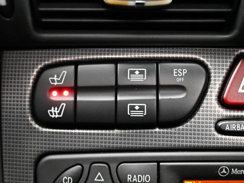 Used 2003 Mercedes-Benz C 230 Sedan image 14