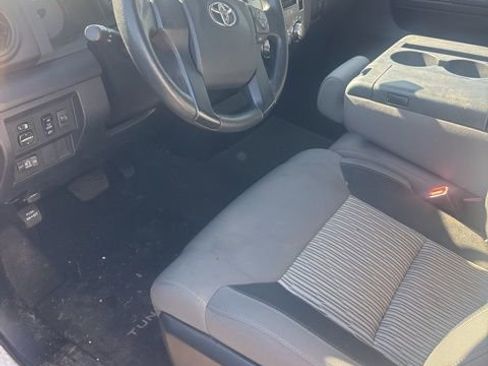 Certified 2016 Toyota Tundra SR image 7
