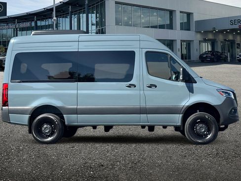 New 2025 Mercedes-Benz Sprinter 2500 image 3