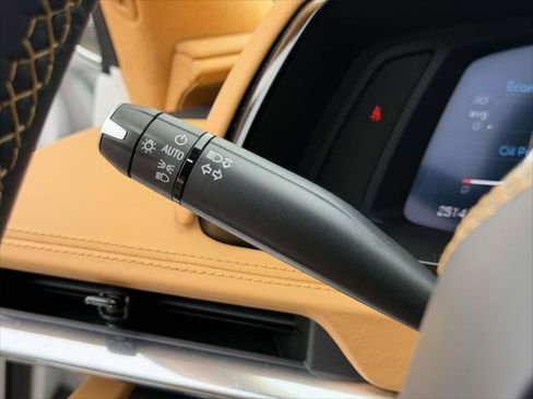 Used 2020 Chevrolet Corvette Stingray Premium Cpe w/ 3LT Preferred Equipment Group RWD image 25