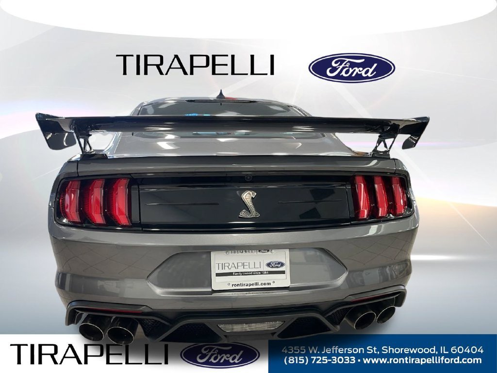 Used 2021 Ford Mustang Shelby GT500 w/ Carbon Fiber Track Pack RWD image 8