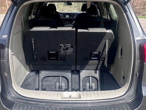 Used 2015 Kia Sedona SX FWD image 6