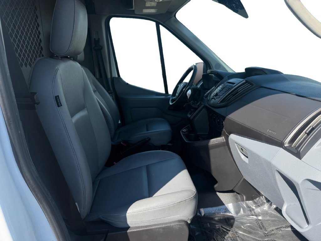Used 2018 Ford Transit 250 148 Medium Roof RWD image 12