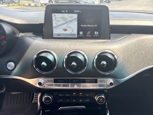 Used 2021 Kia Stinger GT-Line w/ Sun & Sound Package AWD/4WD image 24