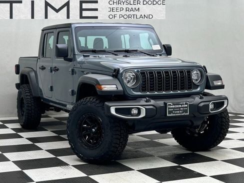New 2026 Jeep Gladiator Sport AWD/4WD image 1