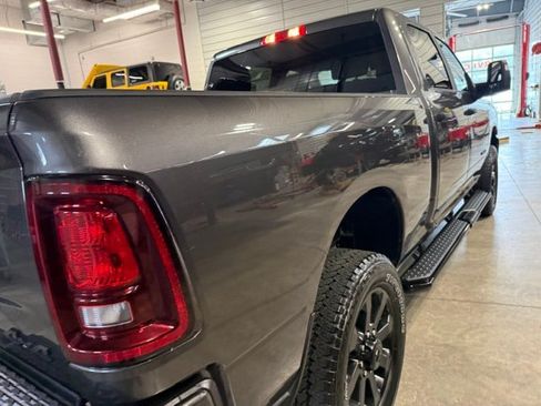 Certified 2025 RAM 2500 Big Horn AWD/4WD image 24