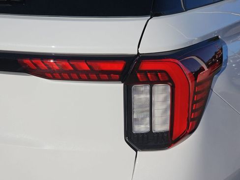 New 2026 Ford Explorer Active image 42